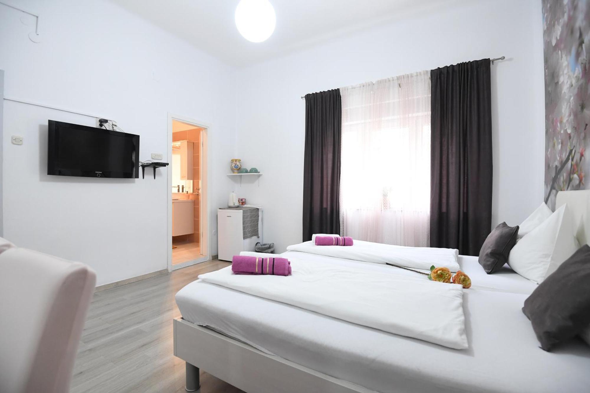 Green Lighthouse Rooms Zadar Ngoại thất bức ảnh